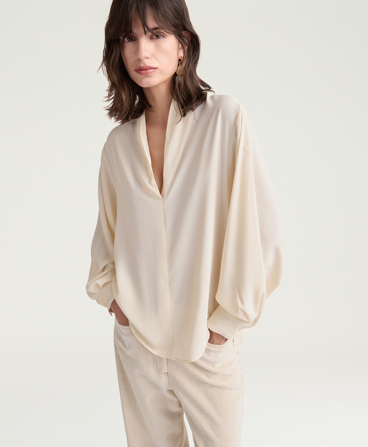 BLOUSE MARGARET EN ACÉTATE/SOIE UNIE - CRÈME - Momonì