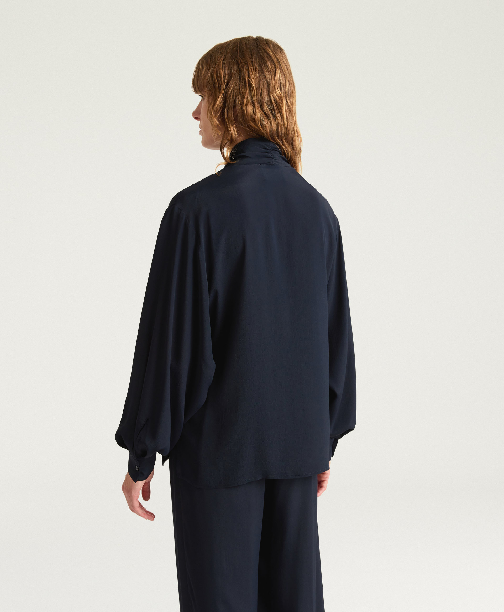 MARGARET BLOUSE IN SOLID COLOUR ACETATE/SILK - BLUE - Momonì