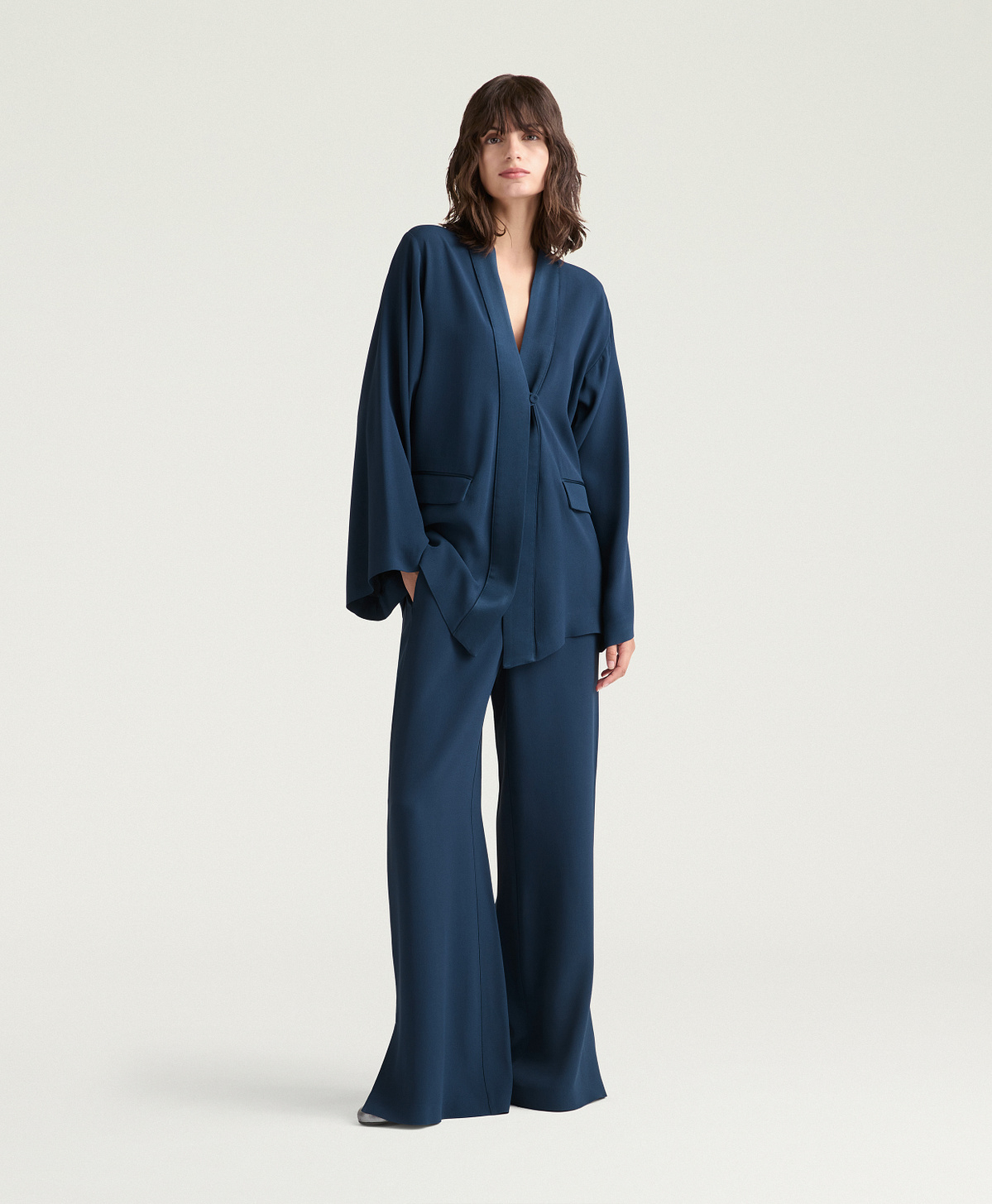 VESTE TRINITY EN ENVERS SATIN - ENCRE - Momonì