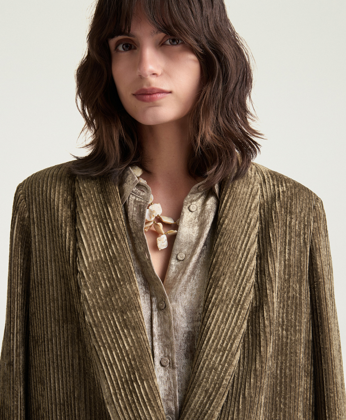 PEMBROKE JACKET IN FLUID CORDUROY - KAHKI - Momonì