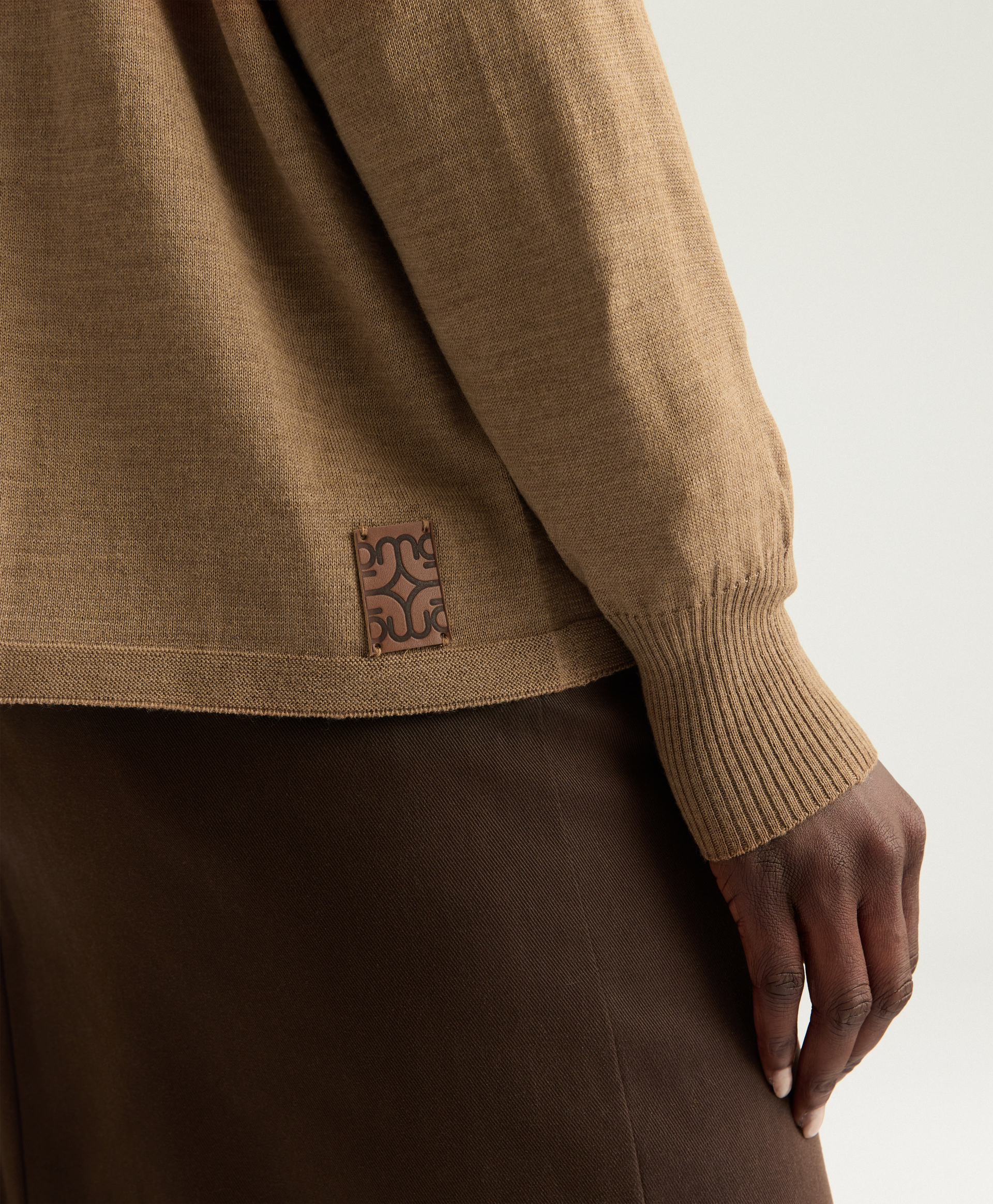 BYRON CARDIGAN IN MERINO WOOL - CAMEL - Momonì