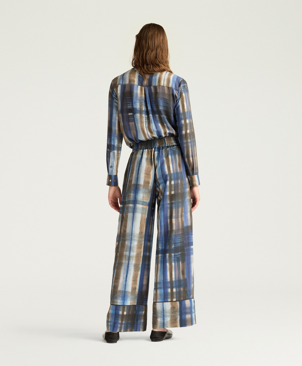 DAIKI PANTS IN PRINTED FLUID VISCOSE - BLUE MULTICOLOR - Momonì