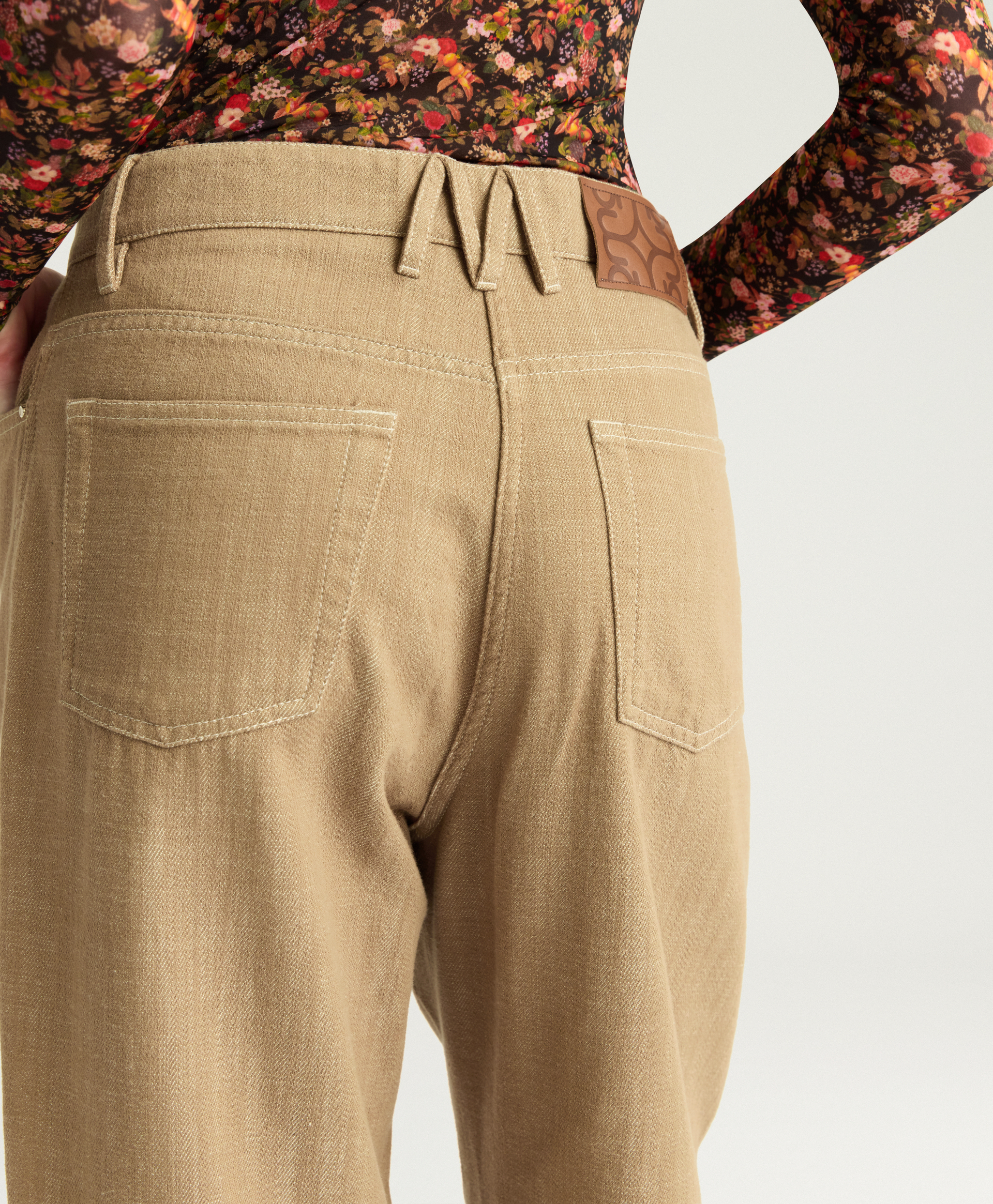 PANTALON IVO EN DENIM TEINT EN FIL - AMANDE - Momonì