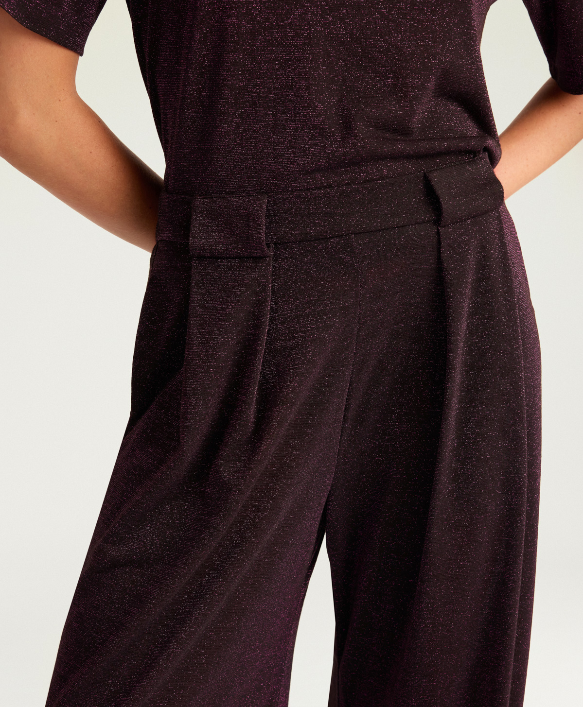 ASPEN PANTS IN SOLID COLOUR LUREX JERSEY - BLACK CHERRY - Momonì