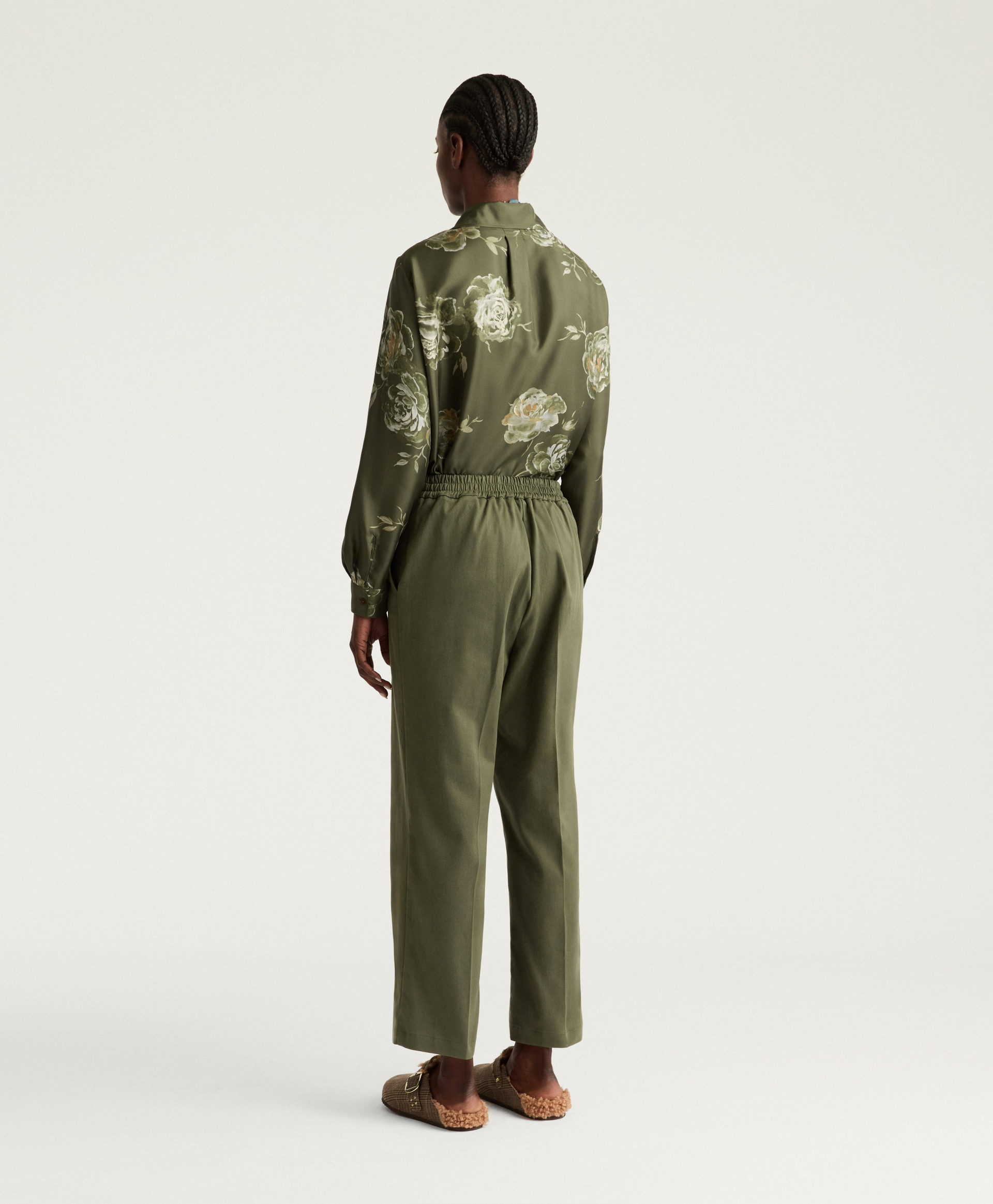 ANDREW PANTS IN STRETCH GABARDINE - OLIVE GREEN - Momonì