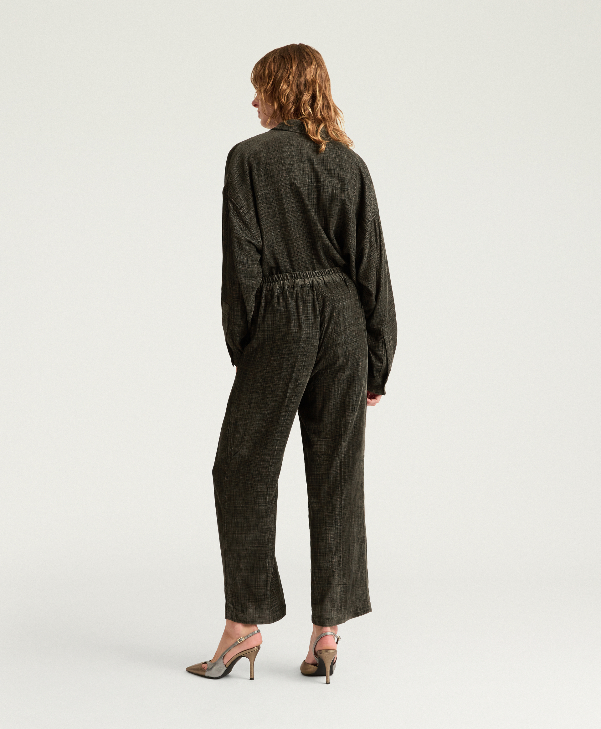 PANTALONES WILLOW DE MICROPANA TEXTURIZADA - BOSQUE - Momonì