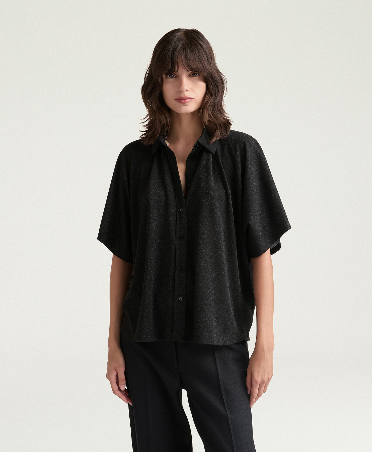 CAMISA BOOKLYN DE PUNTO LÚREX COLOR LISO - NEGRO - Momonì
