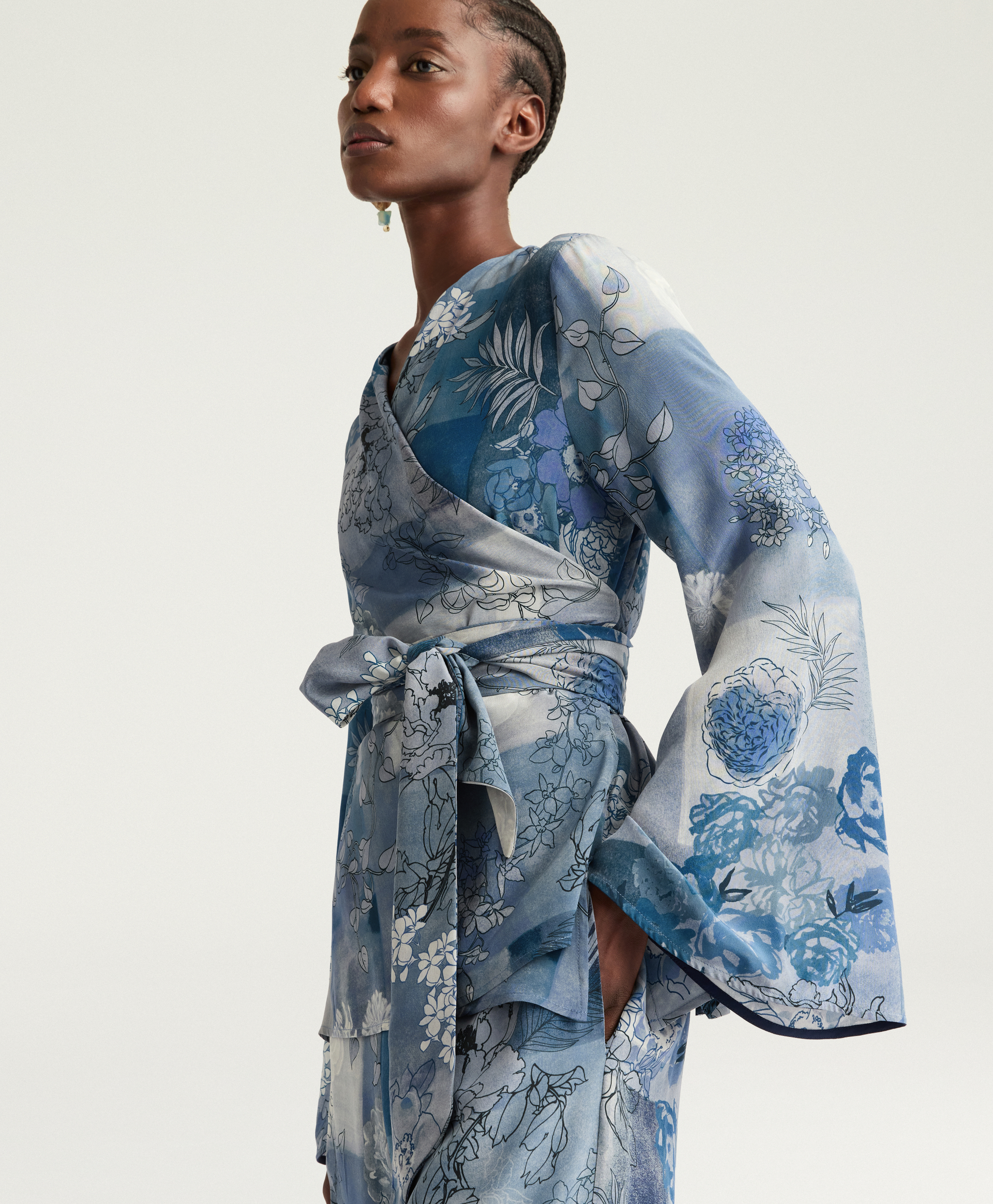 FLORENCE BLOUSE IN PRINTED CREPE DE CHINE - BLUE MULTICOLOR - Momonì