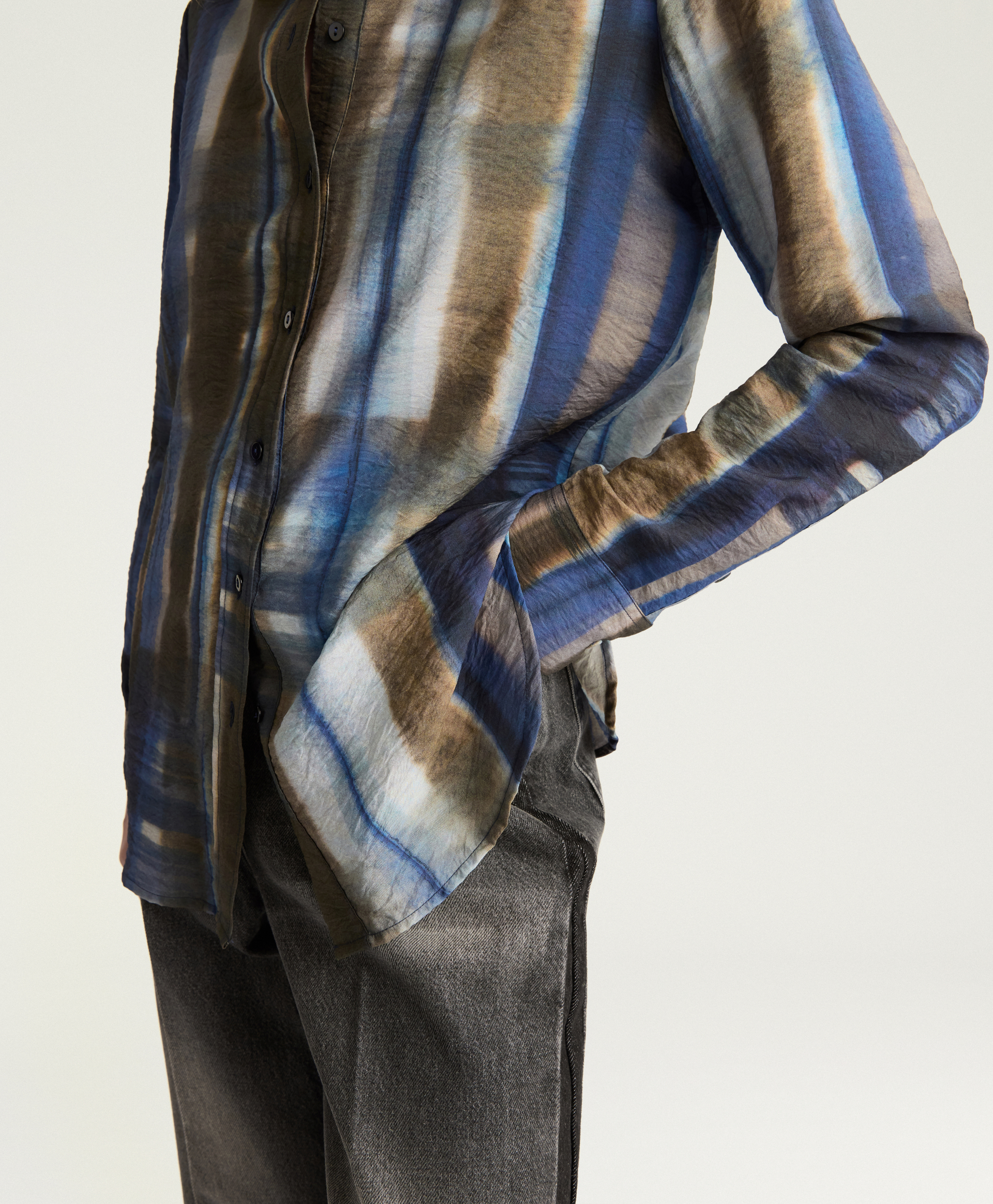 GIRTON SHIRT IN PRINTED FLUID VISCOSE - BLUE MULTICOLOR - Momonì