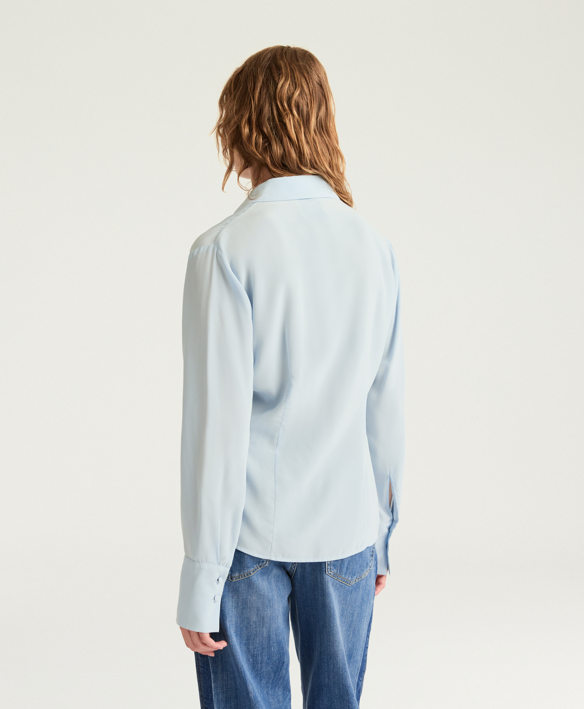 IRIS SHIRT IN SANDWASHED CREPE DE CHINE - SKY BLUE - Momonì