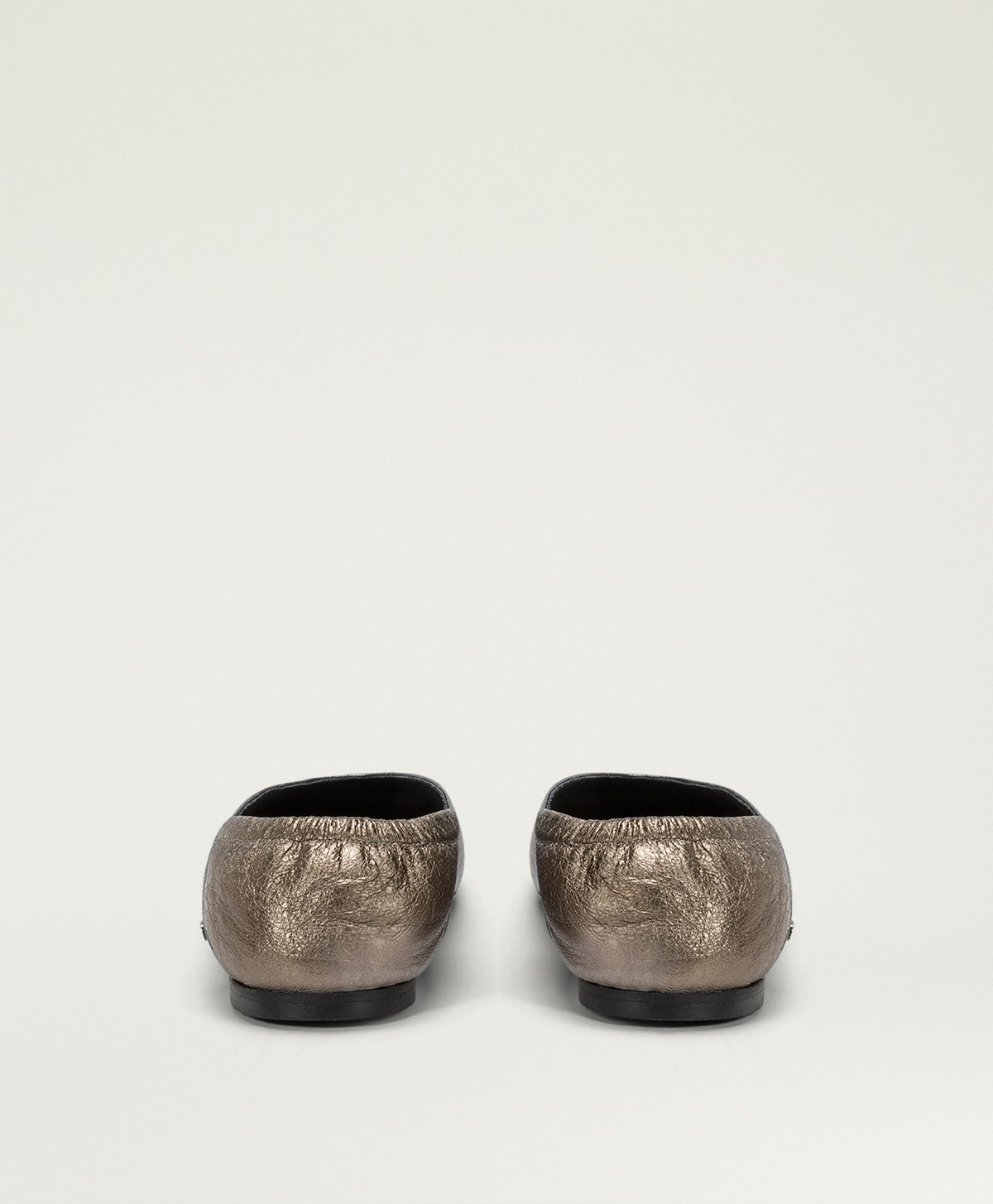COWSLIP SHOES IN LAMINATED-EFFECT LEATHER - SMOKE GRAY - Momonì