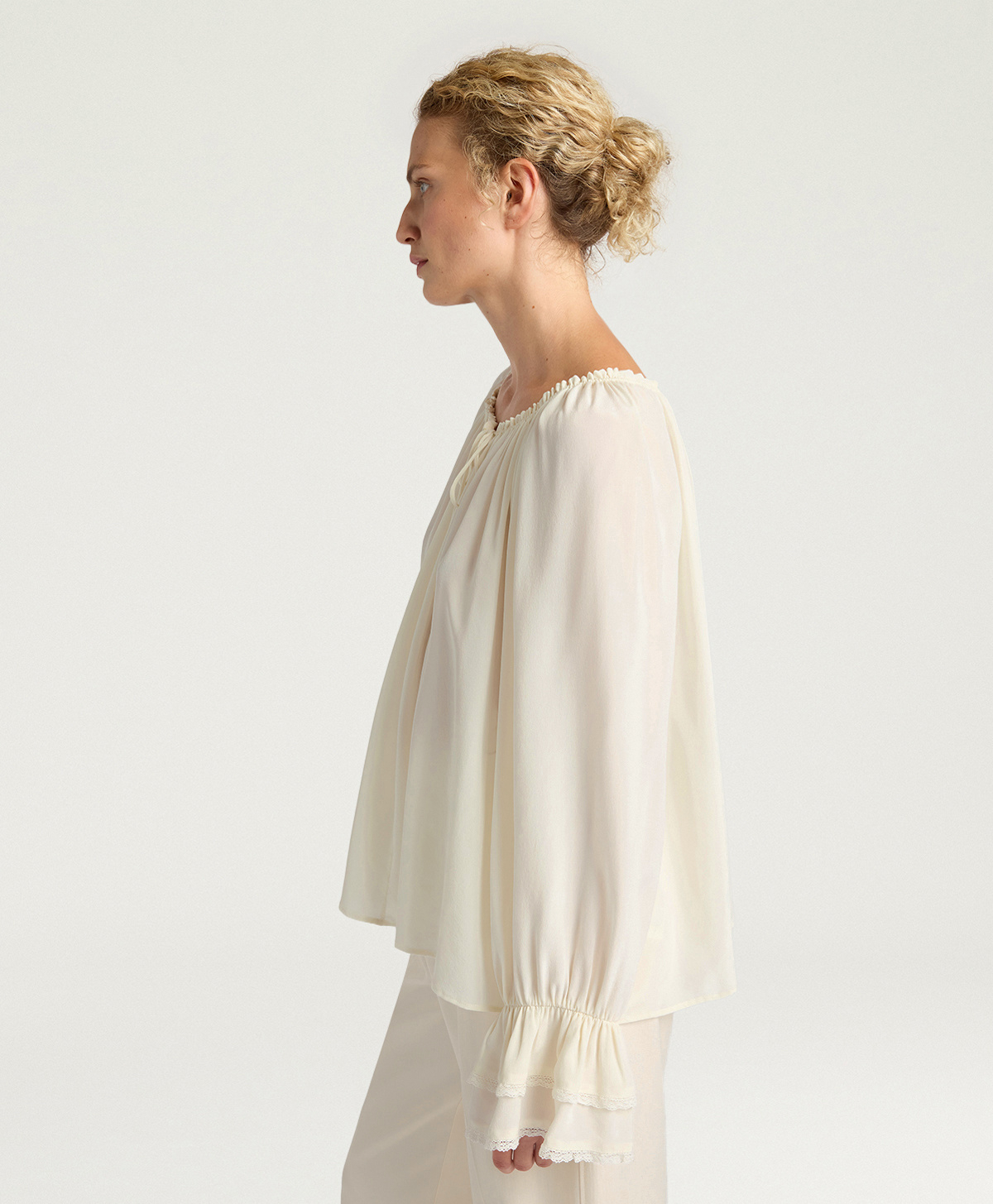 BLUSA MENDOZA IN SETA SAND WASH - PANNA - Momonì