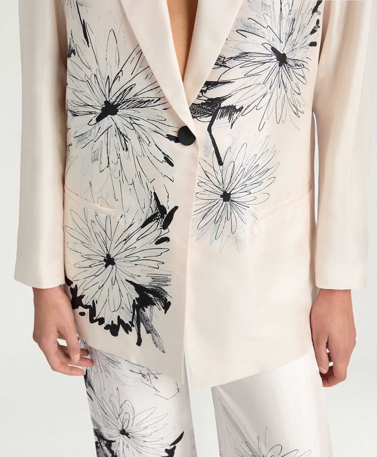 Veste Longue En Soie Rose BCBG, Taille M, Occasion En Très Bon état