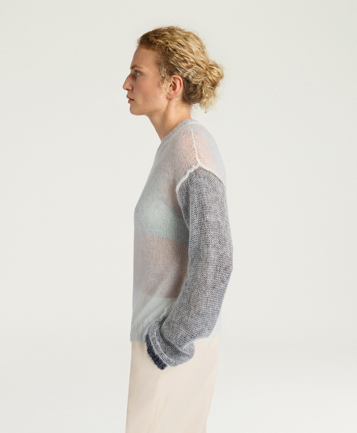 TRICOT ALMA EN COLOR BLOCK VANISÉ - BLEU CLAIR/CRÈME/BLEU - Momonì