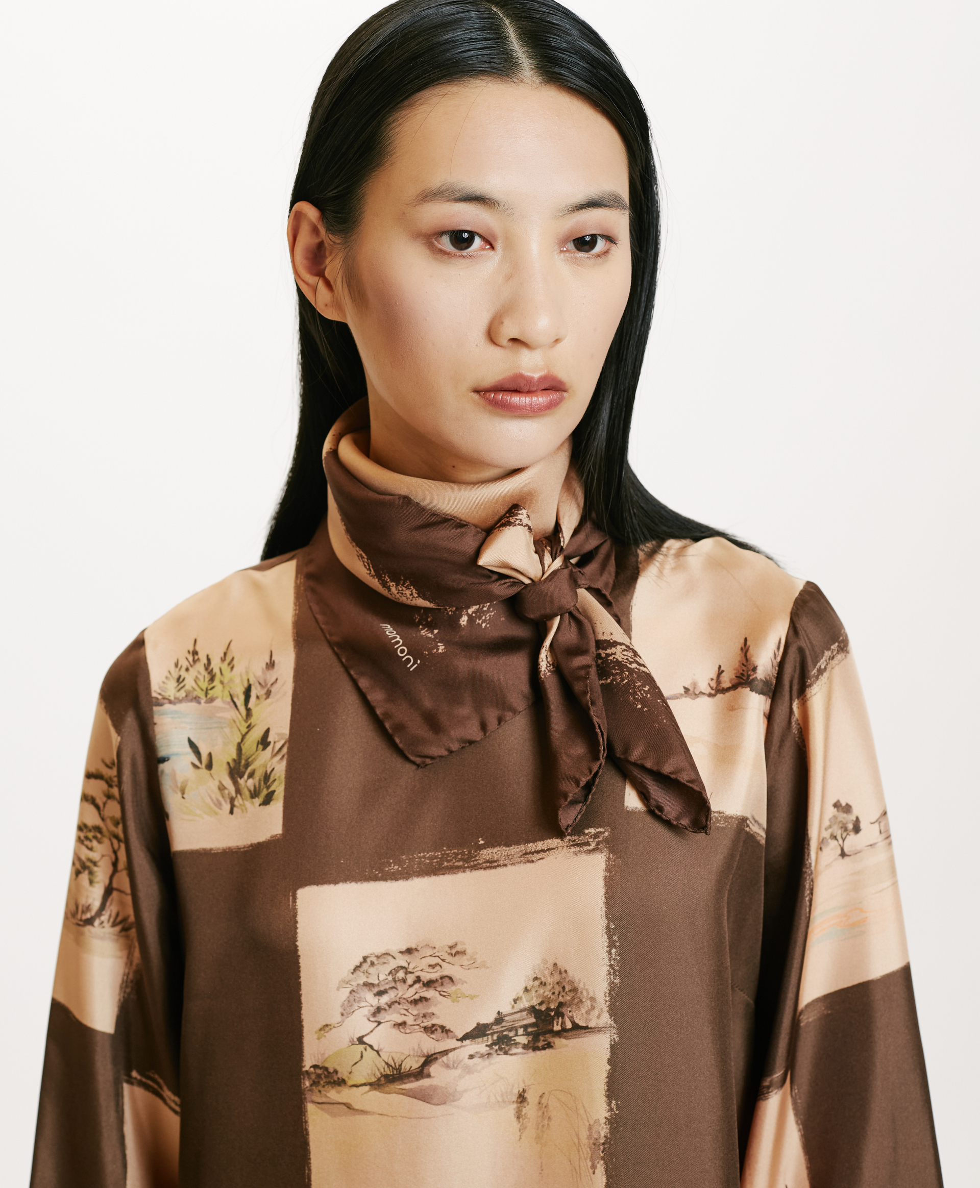 FOULARD NIPPONIA IN SETA-MULTICOLORE CACAO - Momonì