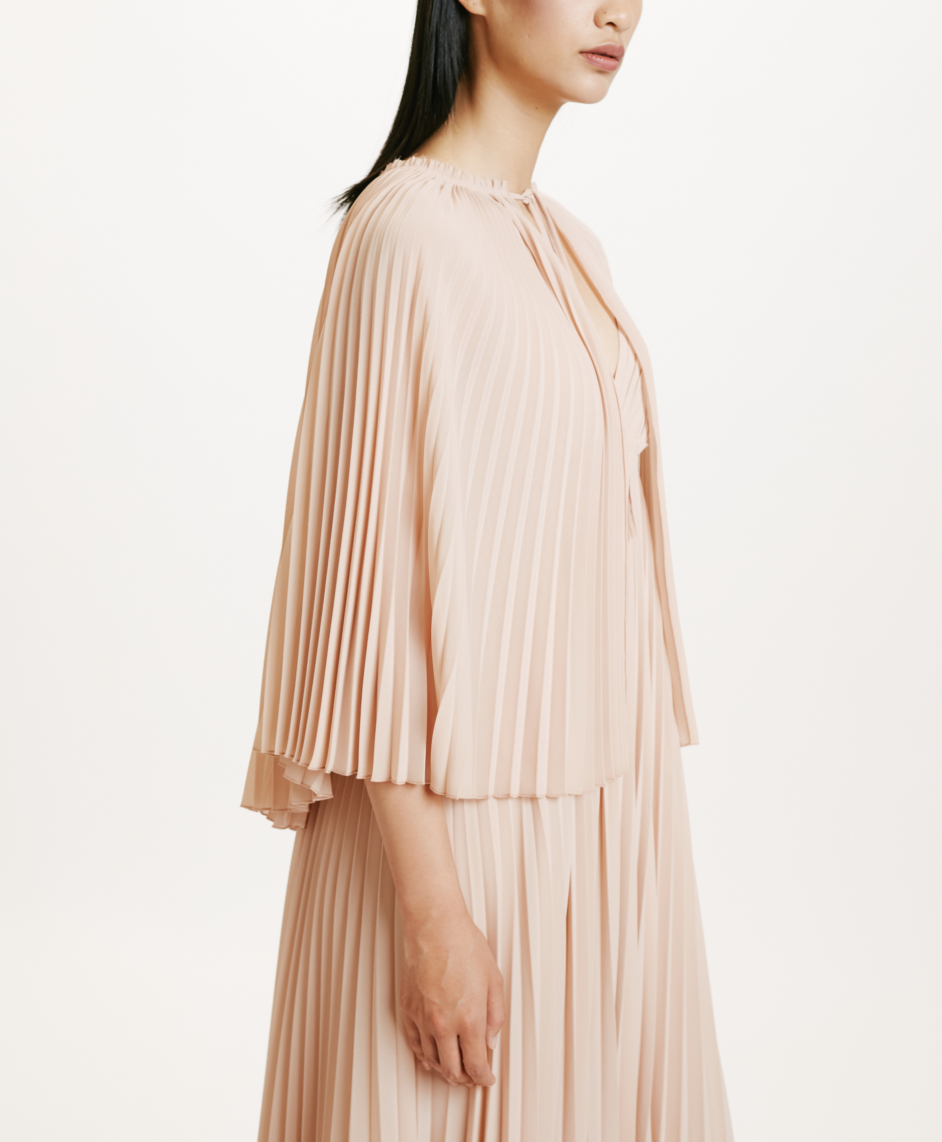 IANIRA CAPE IN GEORGETTE - NUDE - Momonì