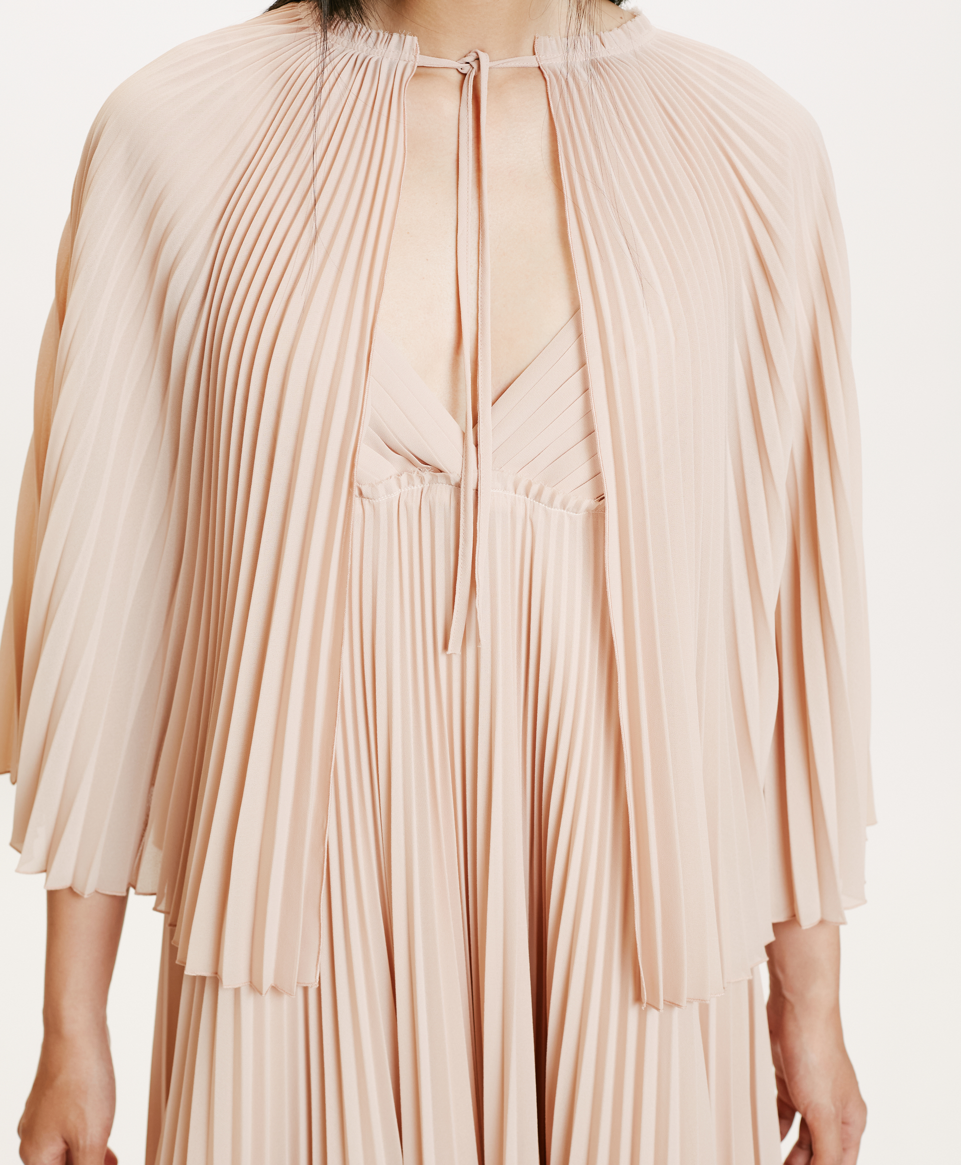 IANIRA CAPE IN GEORGETTE - NUDE - Momonì