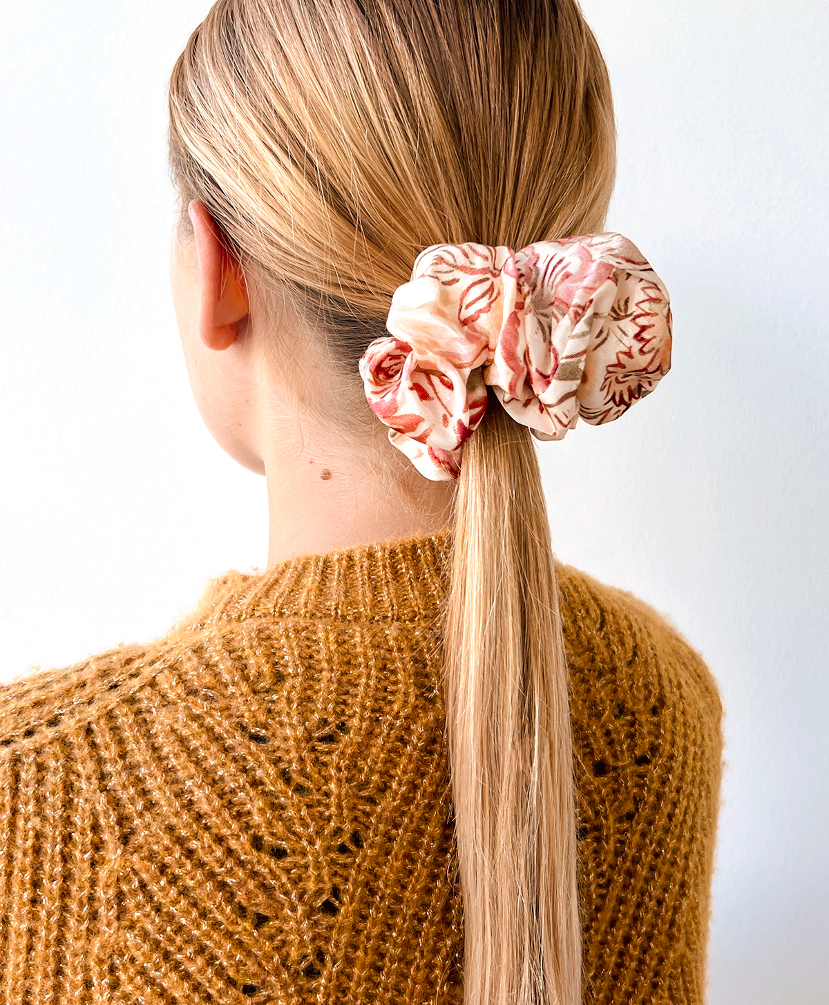 ACCESSORIO PER CAPELLI IN SETA STAMPATO - ROSA MULTICOLORE - Momonì