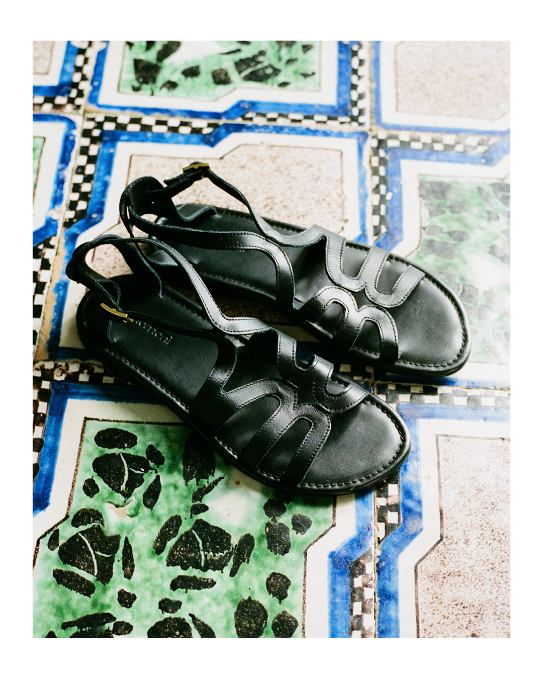 Shoes and accessories | Momonì