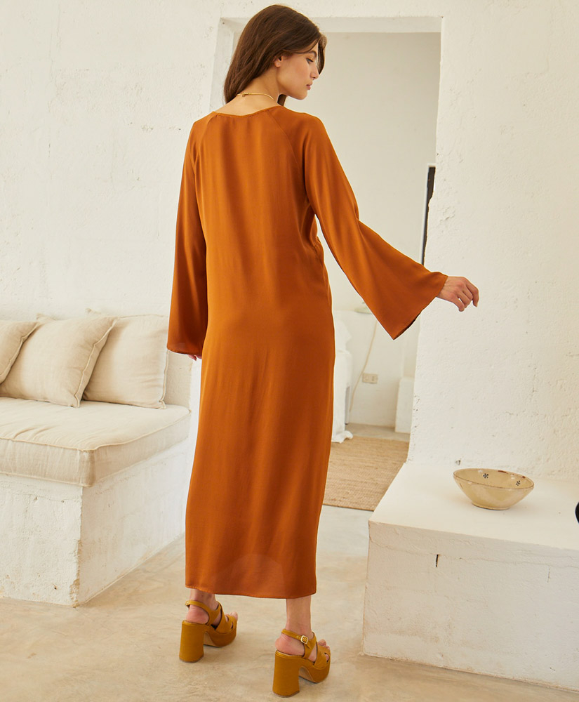 MINA DRESS IN GARMENT-DYED SILK SATIN CRÊPE - BURNT - Momonì