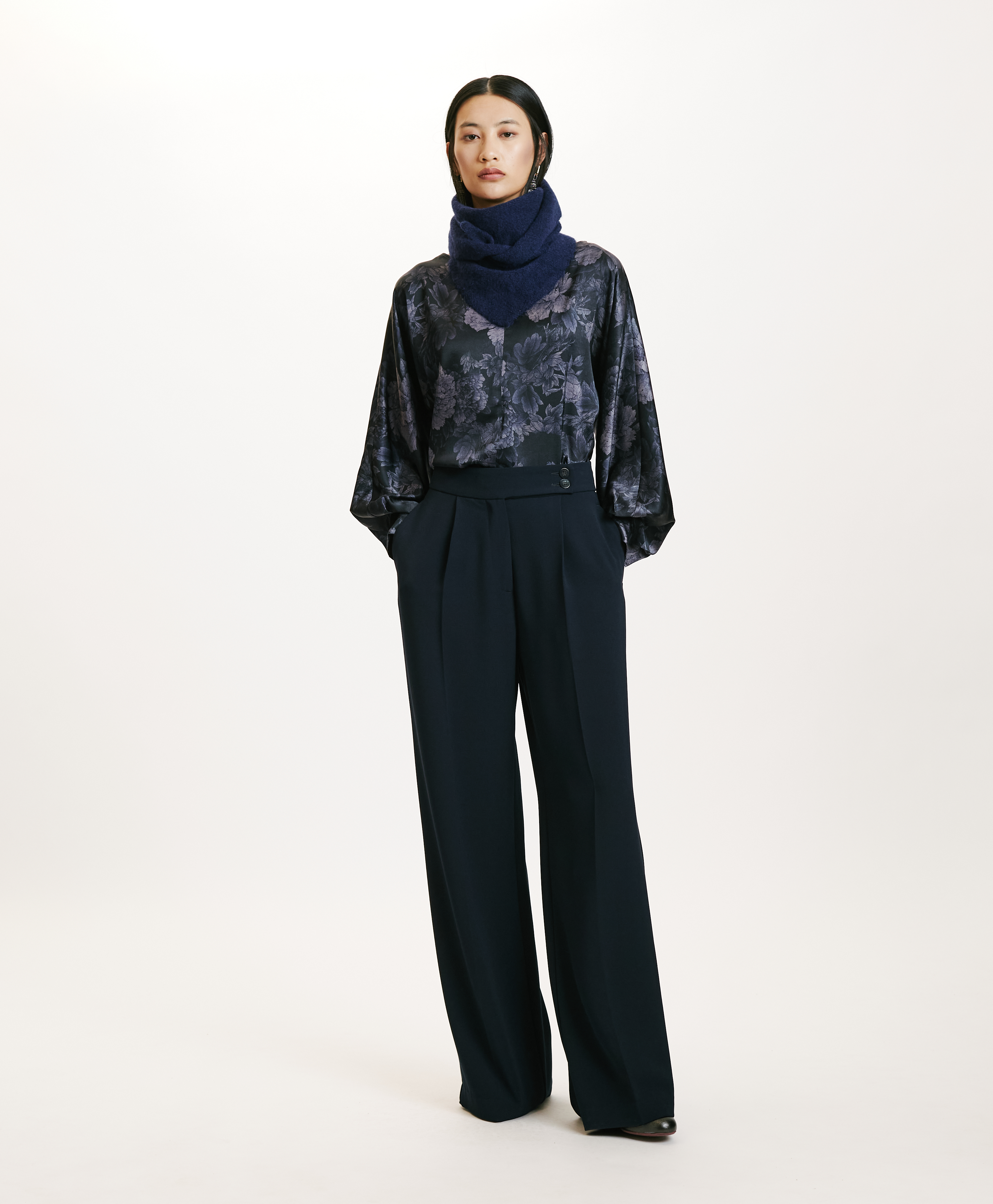 SAGI BLOUSE IN PRINTED STRETCH SATIN - BLUE/BLU NIGHT - Momonì