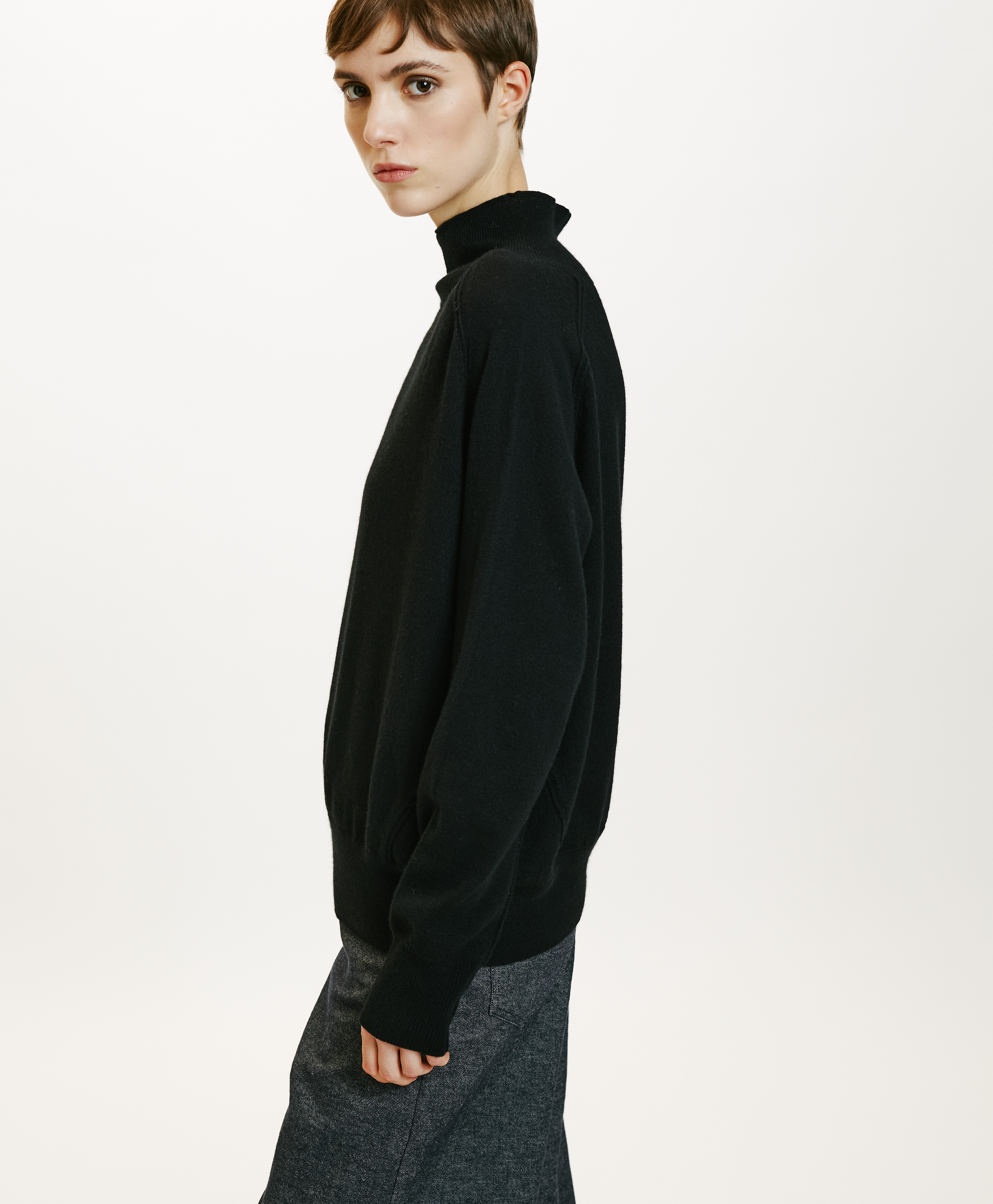 AMAYA SWEATER IN MERINO WOOL/CASHMERE - BLACK - Momonì