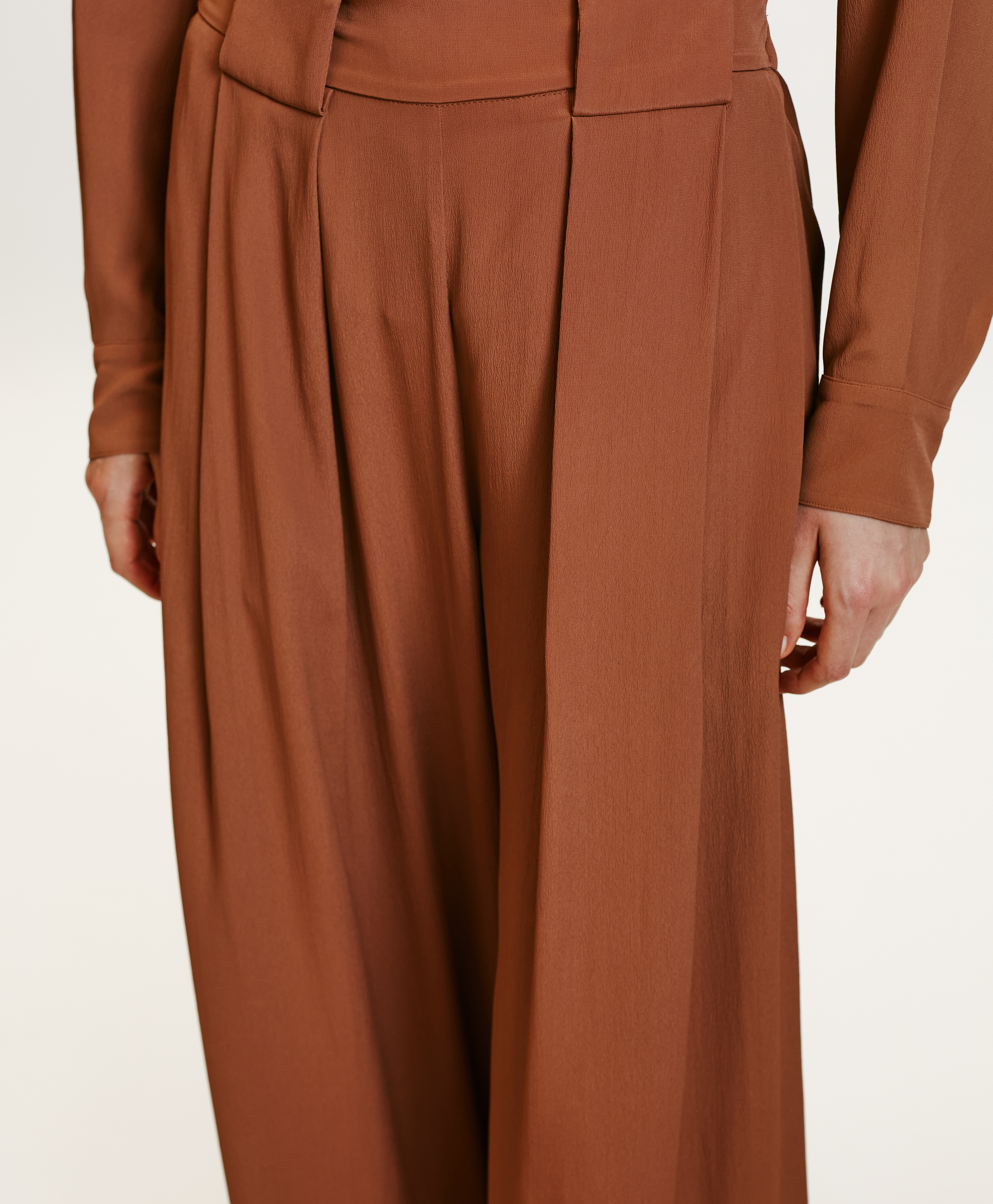 ASPEN PANTS IN SOLID COLOUR ACETATE/SILK - ALMOND - Momonì