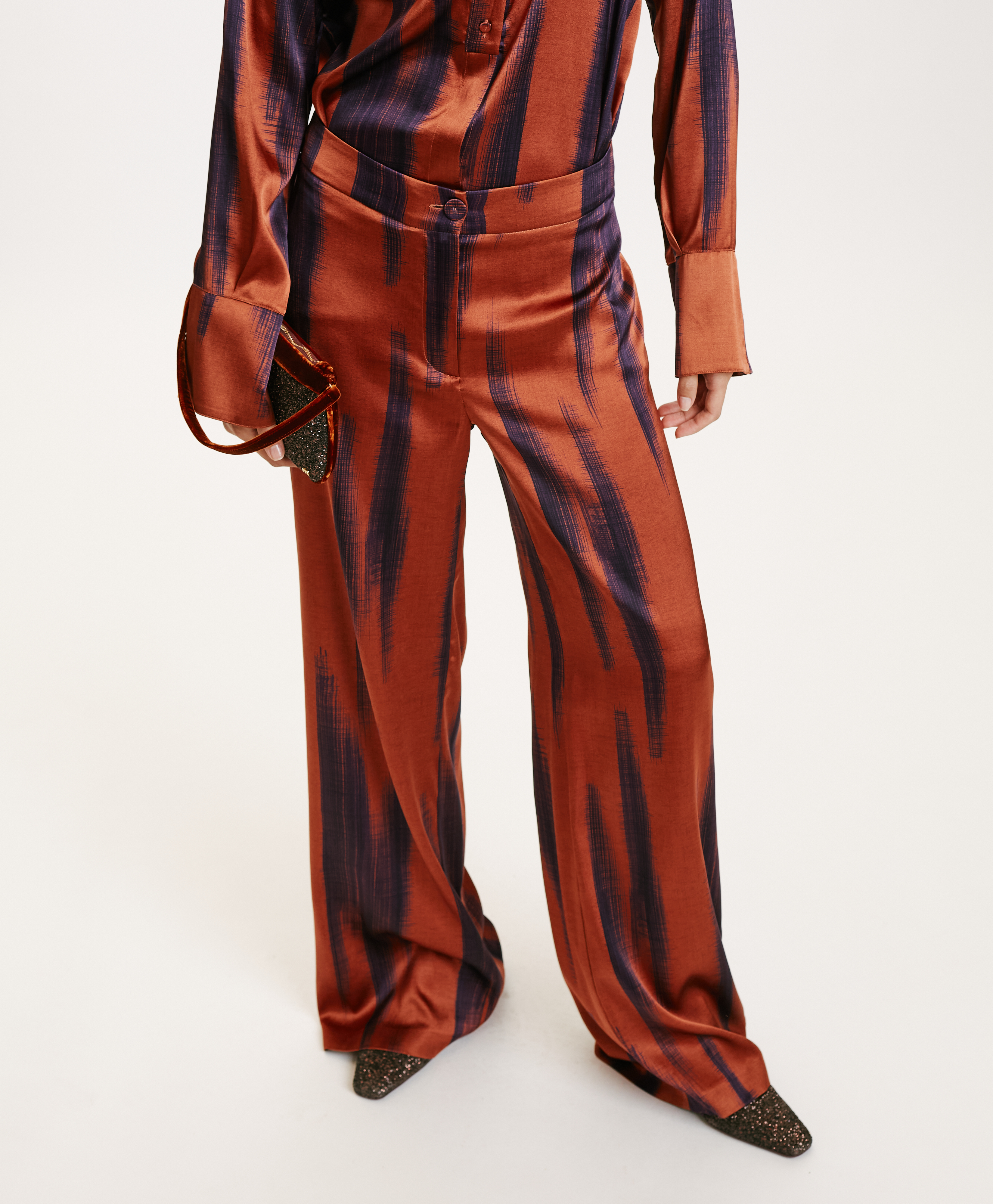 MISAKI PANTS IN PRINTED STRETCH SATIN - RUST/INK - Momonì