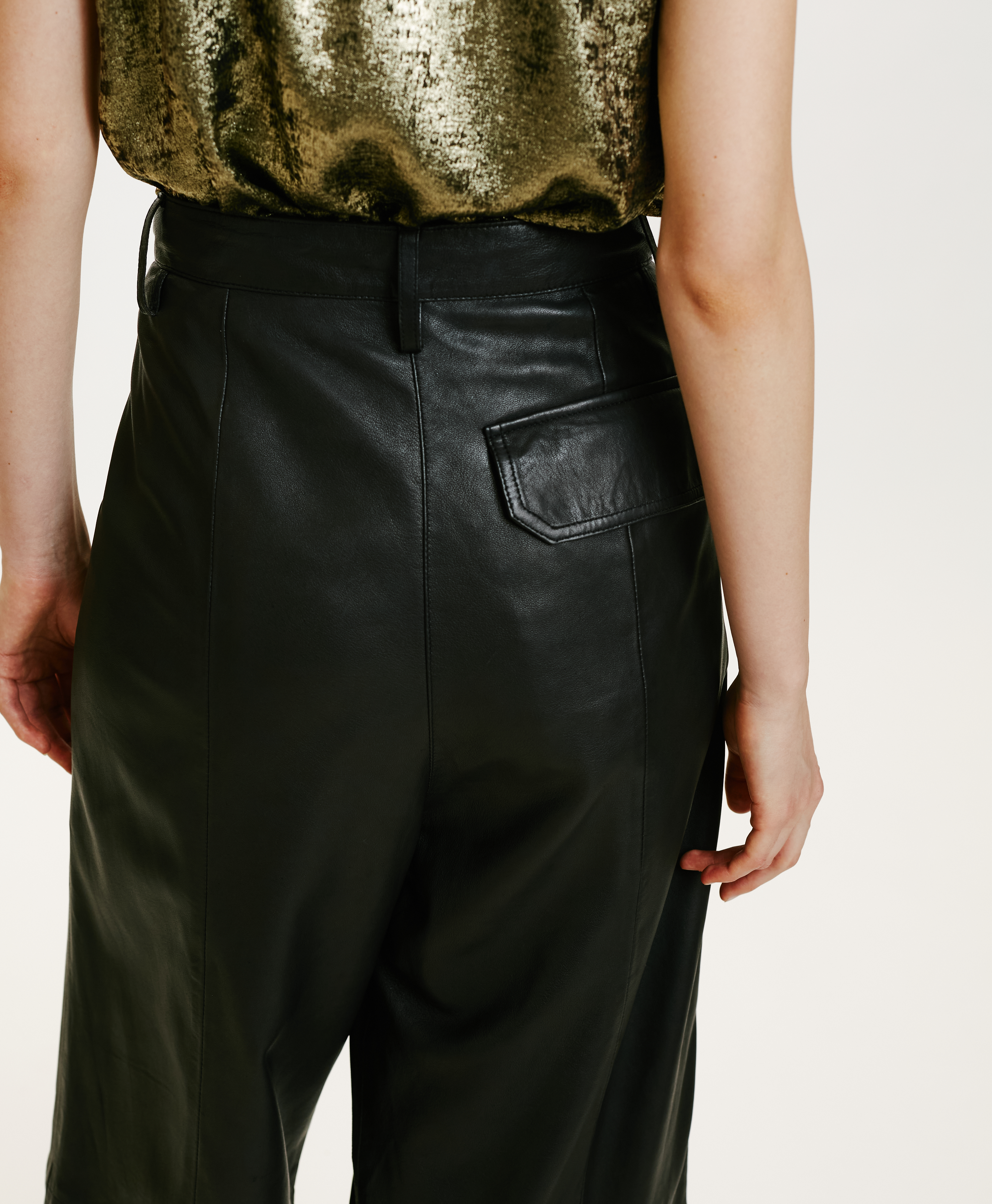 GRECALE PANTS IN NAPPA LEATHER - BLACK - Momonì