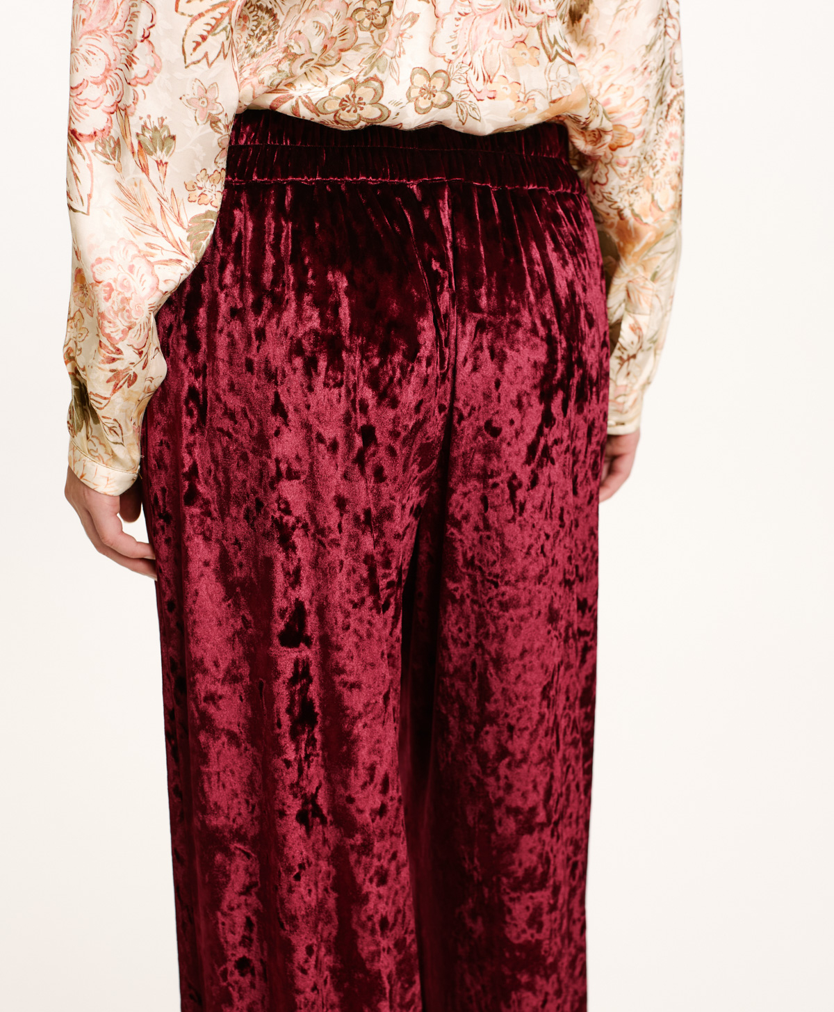 BACCARAT PANTS IN STRETCH VELVET - BORDEAUX - Momonì