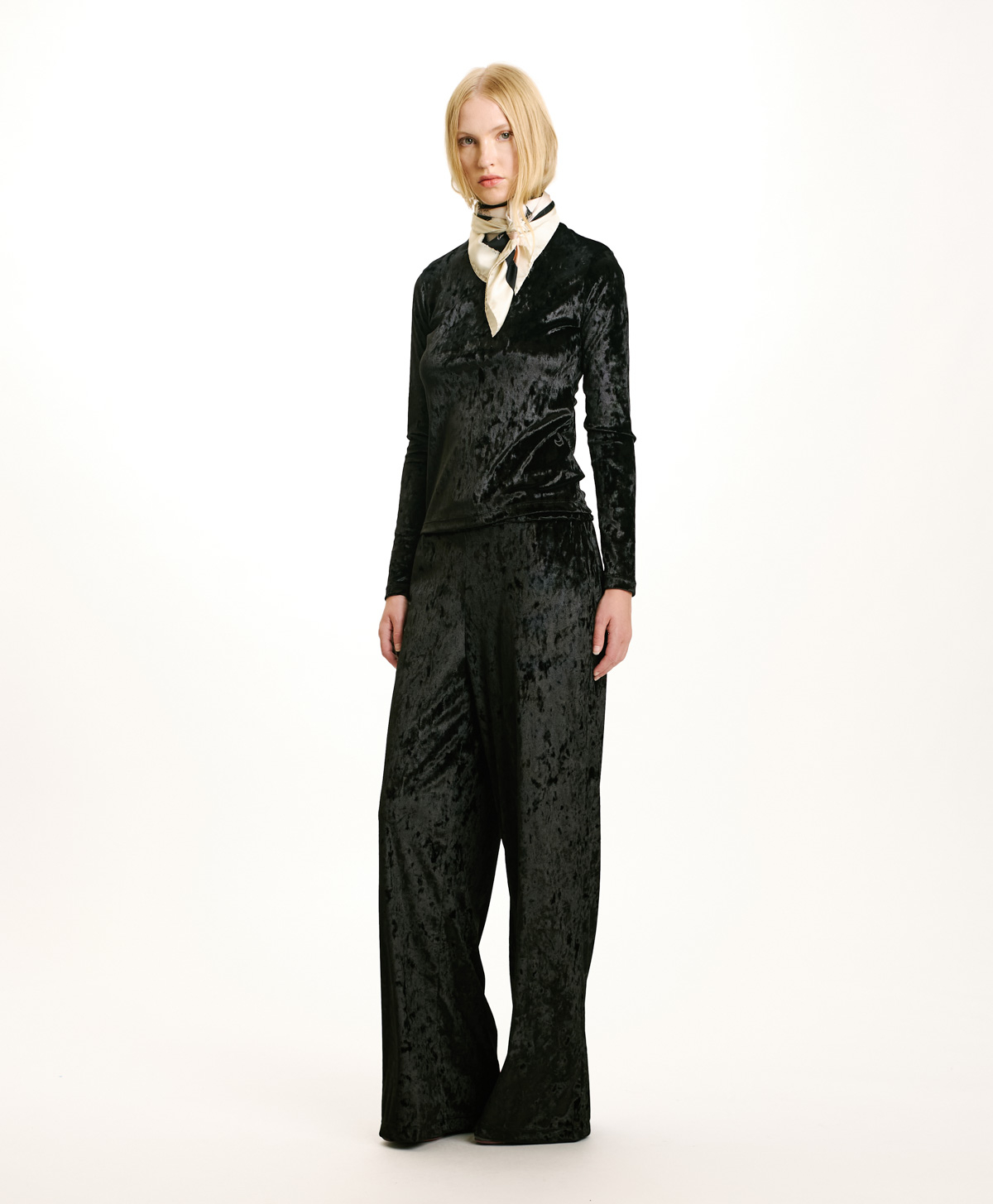 BACCARAT PANTS IN STRETCH VELVET - BLACK - Momonì