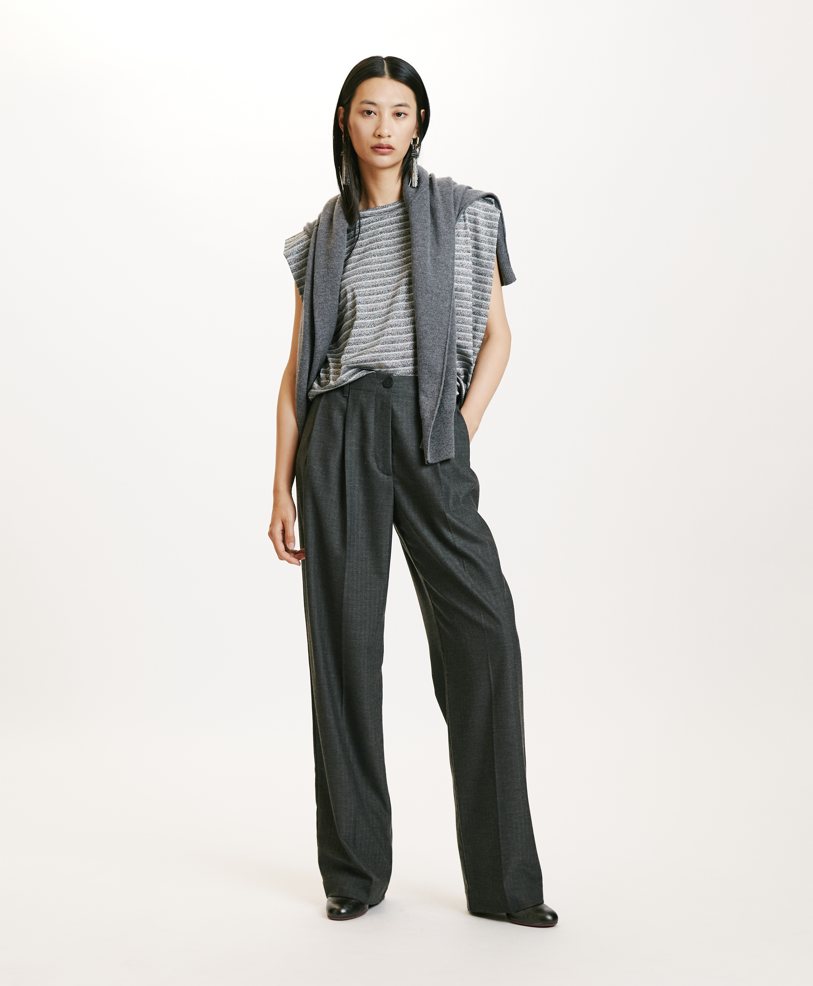 SORAI PANTS IN STRETCH CHEVRON VISCOSE WOOL - CHARCOAL GRAY - Momonì