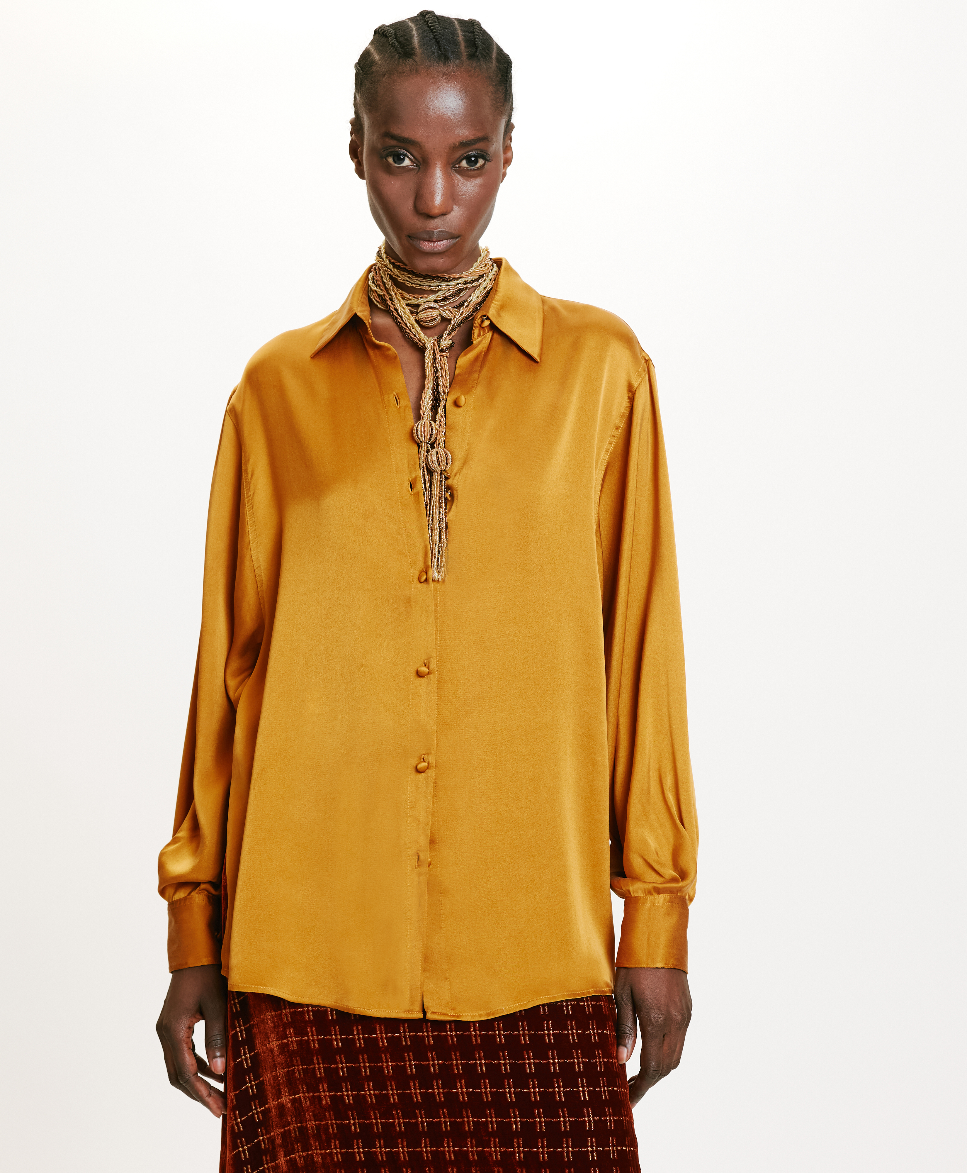 AKEMI SHIRT IN SOLID COLOUR SANDWASHED SILK - MUSTARD - Momonì